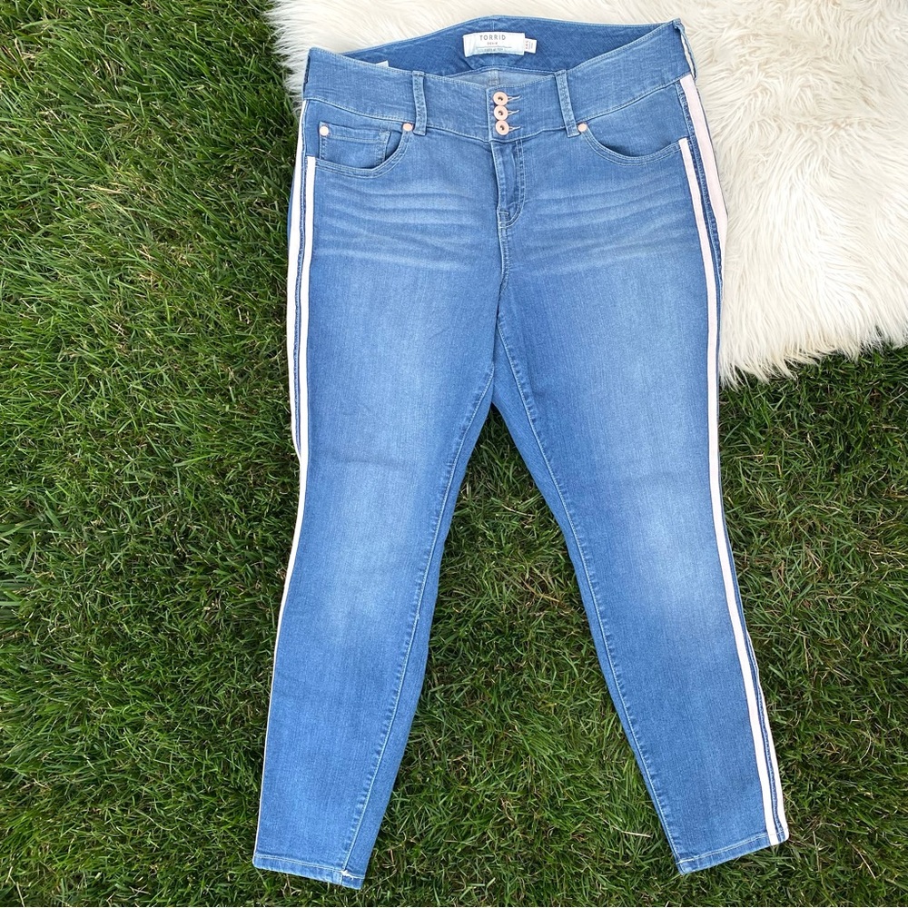 Torrid side stripe jegging 14S